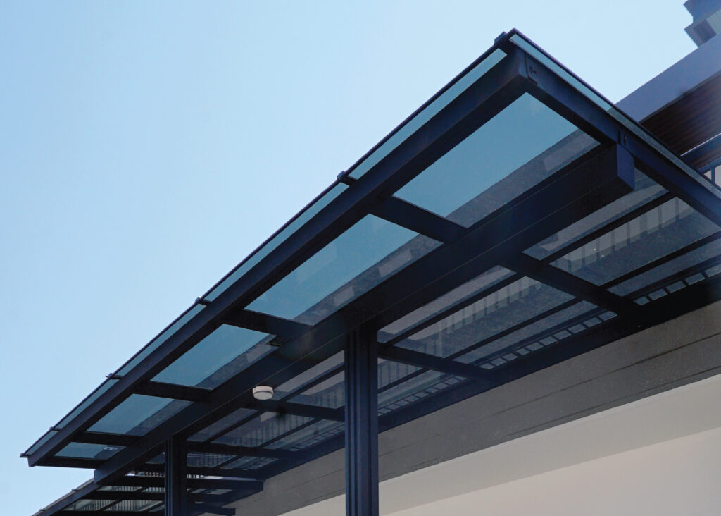 หลังคาโพลีตัน